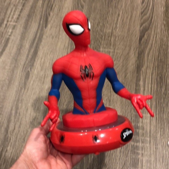 Spider-Man Nightlight and Light Switch Cover - Picture 5 of 8